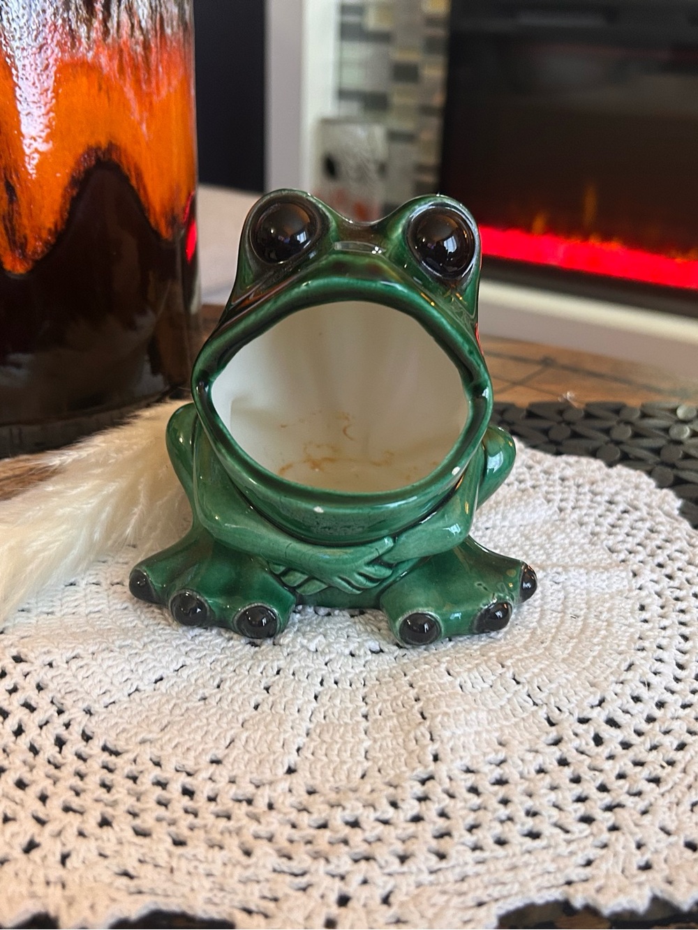 Vintage Ceramic Frog Planter | Whimsical Green Frog Cachepot | Cottagecore |